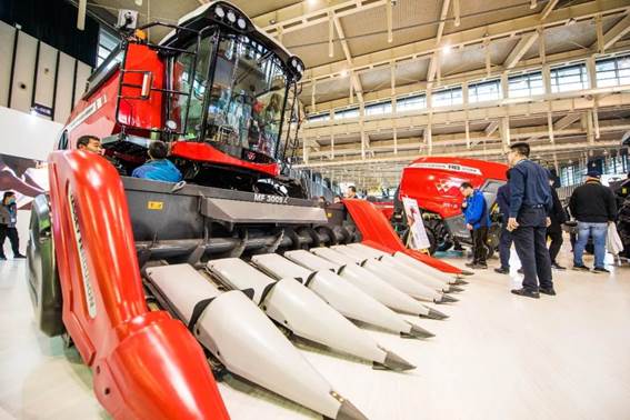 （國博資訊-下小圖2）南京國博獲“2019年度金五星優秀會展場館獎”