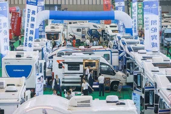 （國博資訊-下小圖2）南京國博獲“2019年度金五星優秀會展場館獎”