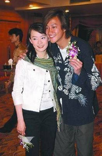 何润东曾夺走孙俪初吻，孙俪参加其婚礼邓超会吃醋吗