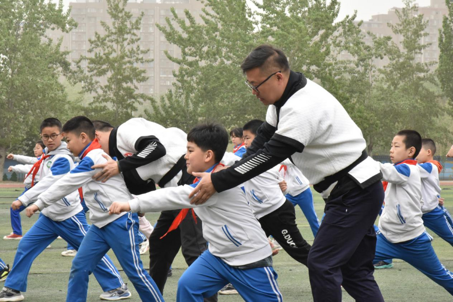 Shijiazhuang's Yuhua District Promotes Traditional Sports on Campus to Boost Integration of Physical Education and Academic Education_fororder_66