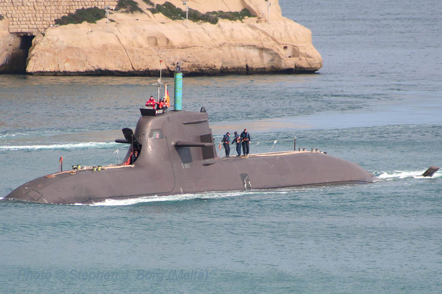 德國212潛艇艇身真光滑 德國212潛艇艇身真光滑