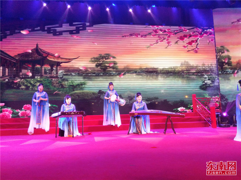 【焦点图】【移动版 轮播图】【滚动新闻】中华优秀传统文化进校园工程在福州职业技术学院启动 【焦点图】【移动版 轮播图】【滚动新闻】中华优秀传统文化进校园工程在福州职业技术学院启动