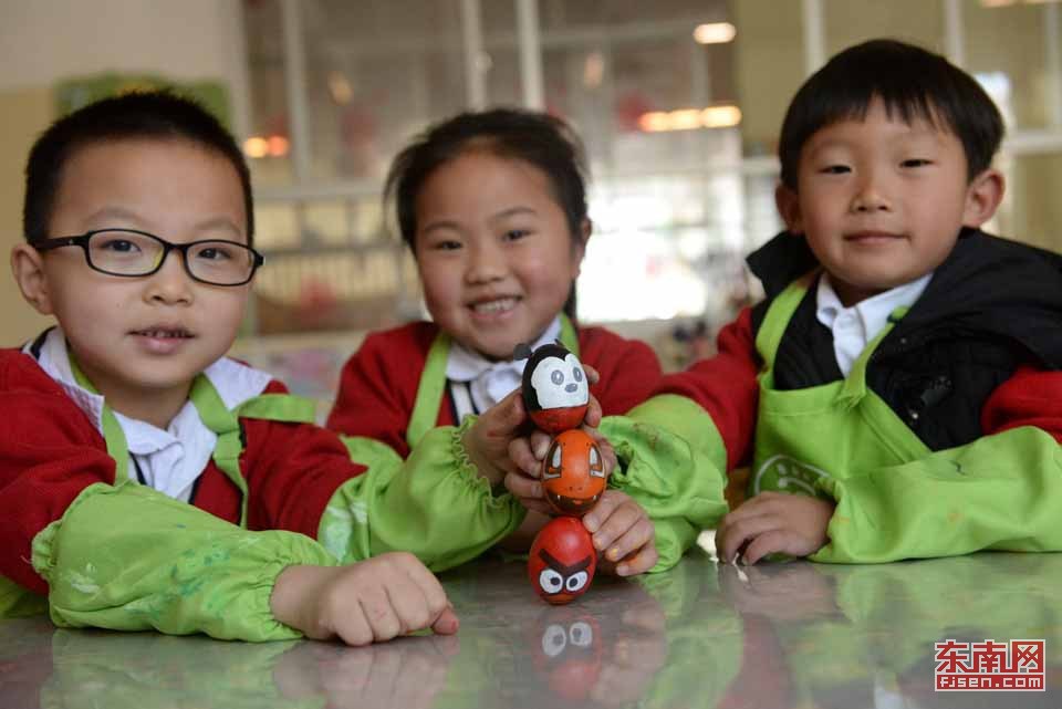 【焦点图】【移动版 轮播图】【滚动新闻】德化：春分“立蛋”