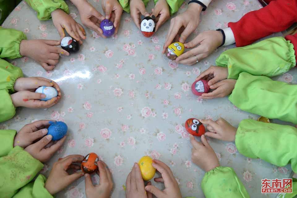 【焦点图】【移动版 轮播图】【滚动新闻】德化：春分“立蛋”