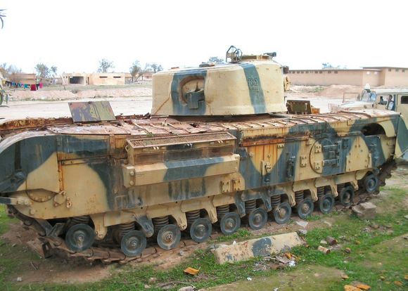 二戰博物館？美軍中東發現大批稀有坦克