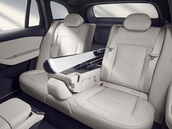 蔚来智能电动全能SUV 全新ES6正式上市_fororder_全新ES6_内饰2_424座椅放倒