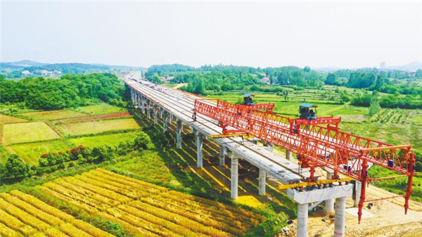 湖北省今年将建成5条高速公路_fororder_mtxx01