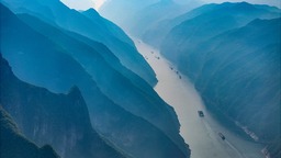 重庆：航拍五月三峡 赏看江山如画