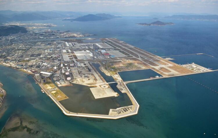 天上掉零件！驻日美军战机事故吓坏周边居民