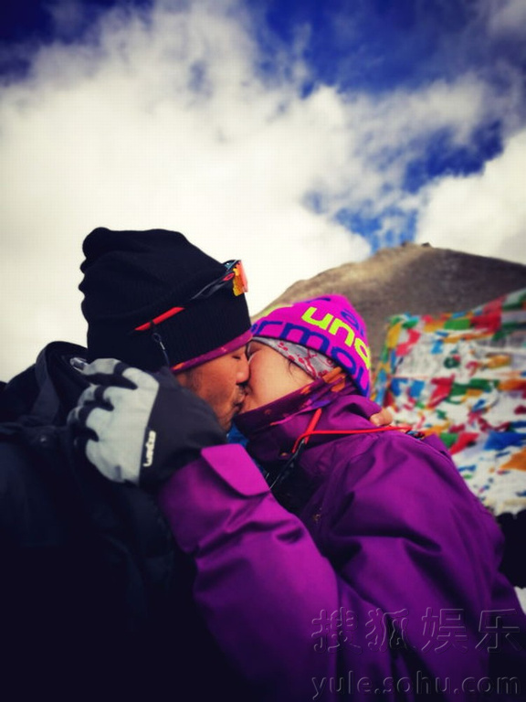 5600米阿里神山见证!陈亦飞成功求婚谭维维