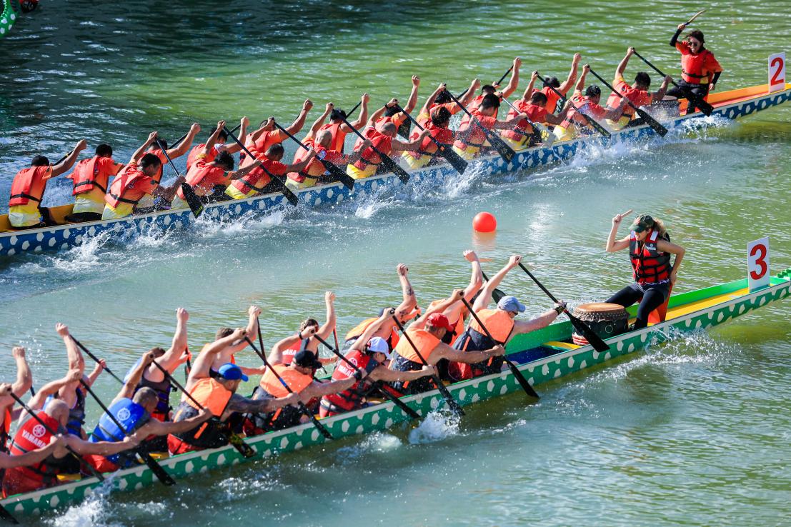 2023深圳市龙舟文化艺术节观澜河龙舟赛开赛_fororder_28DF6FEB-DBEC-4C43-8F12-C9087BCB4838