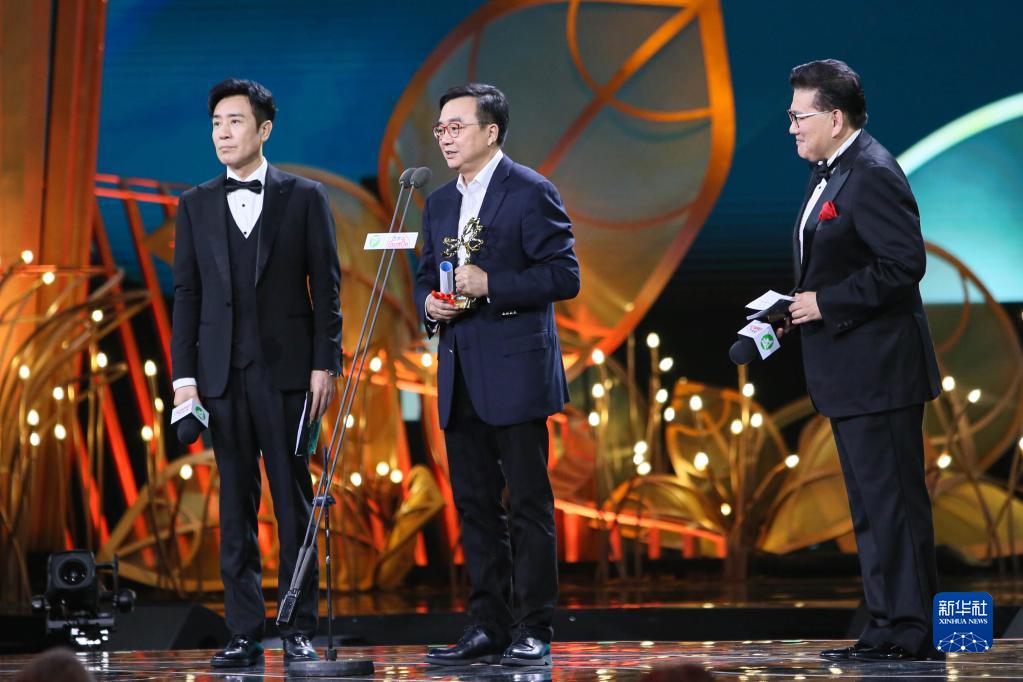 上海电视节揭晓白玉兰奖