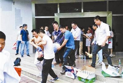 深圳一大樓發生刺激氣體泄漏 13人送醫救治