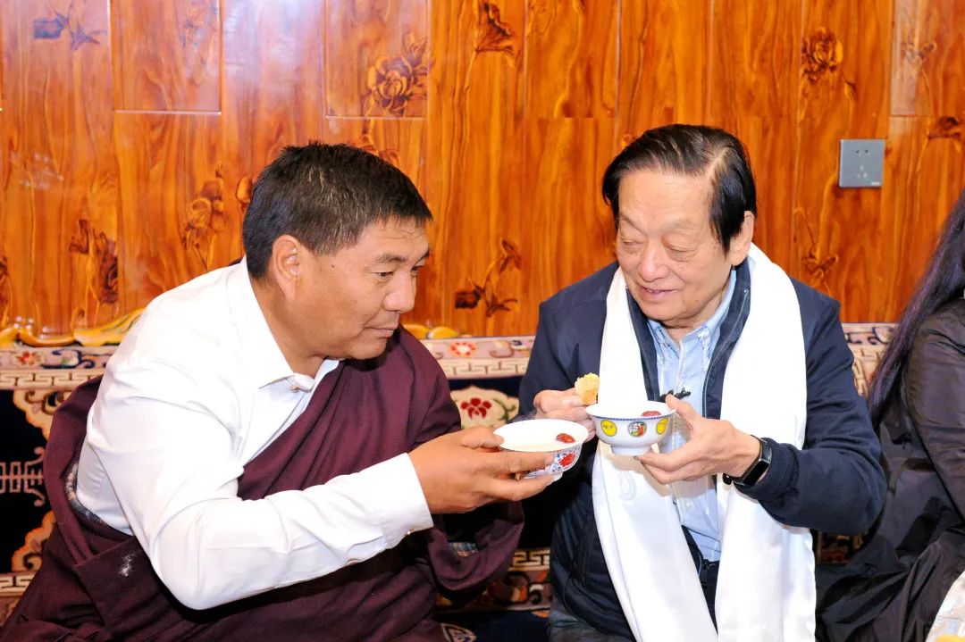 从良渚到三江源，“韩美林艺术大篷车”追寻文明之始，致敬生命之源