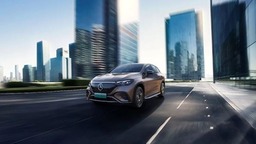 诠释奔驰电动豪华的EQE SUV