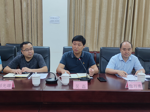 （张）泸州江阳：人大代表护航“拼经济、搞建设”_fororder_座谈会现场-(2)