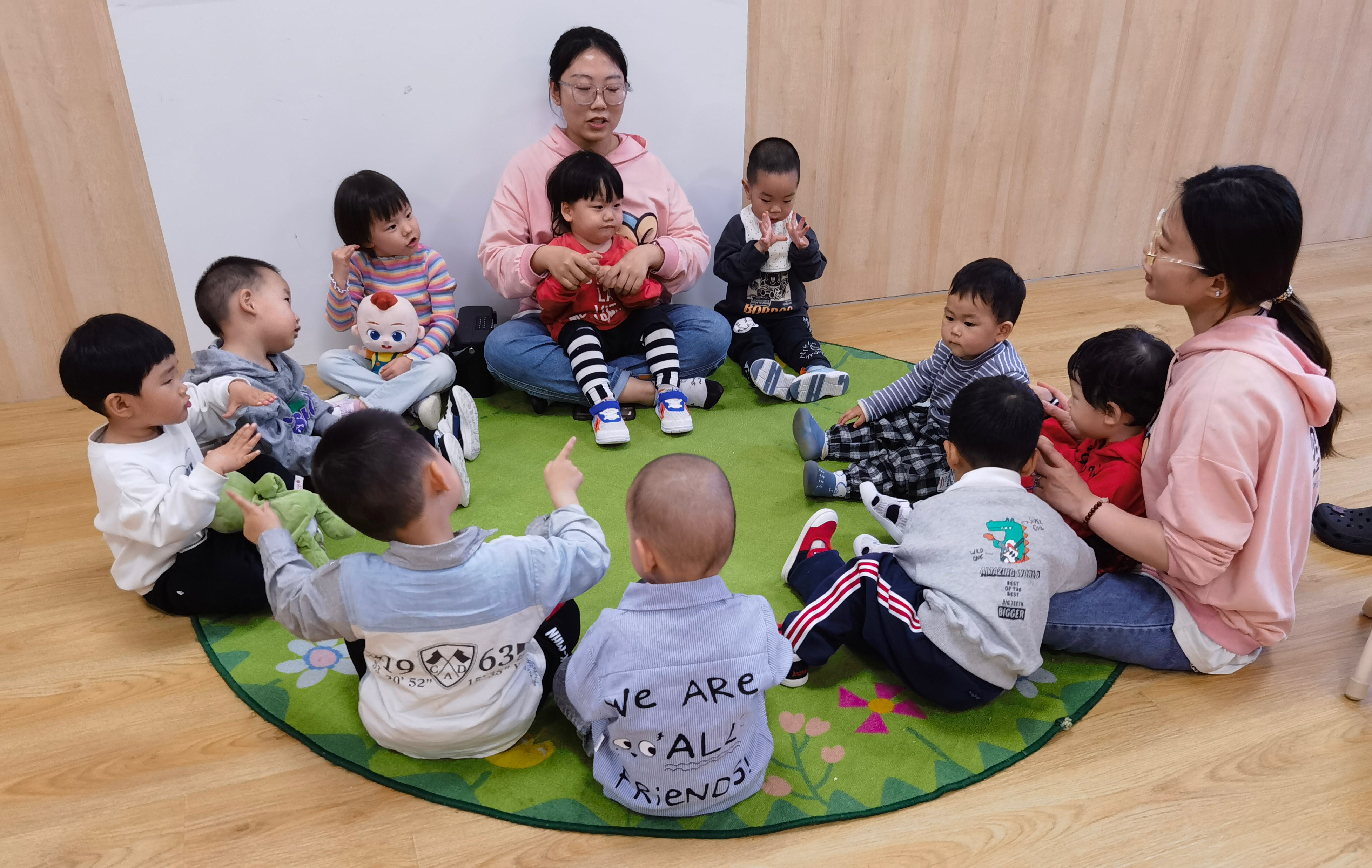 （原创）石家庄市新华区：小托育大服务 破解养育难题_fororder_微信图片_20230531153233