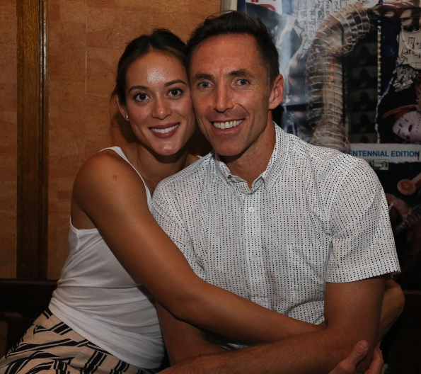 纳什再婚 妻子小17岁乃沙排队员