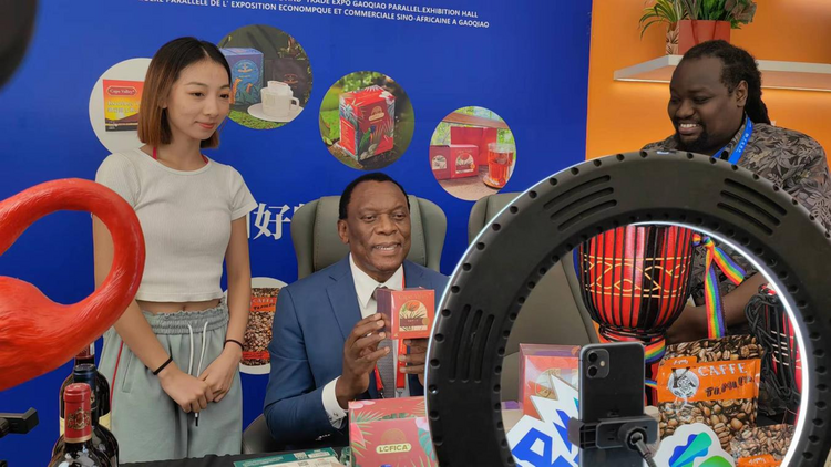 非洲好物网购节在湖南长沙启动南非驻华大使走进直播间带货
