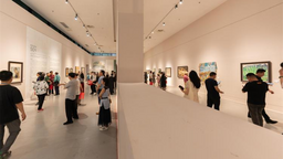 “形色协奏曲——王嘉陵油画创作50年回顾展”在重庆美术馆开幕