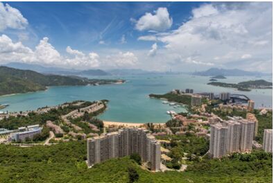 凤凰网房产双城论坛做客香港愉景湾