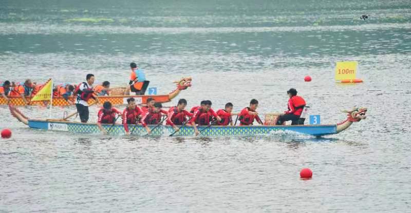 （张）竹里青神赛龙舟 五湖四海来聚首——2023年四川省“百舟竞渡龙舟赛”眉山青神会场活动开赛_fororder_龙舟赛现场 摄影 古良驹