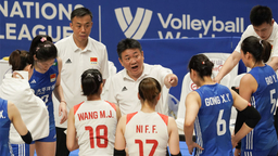 中国女排主教练蔡斌：只争朝夕，希望年轻队伍尽快成长