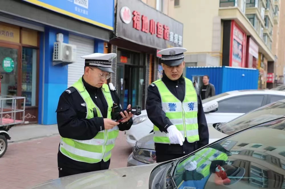 佳木斯市公安局：多措并举为高考保驾护航_fororder_图片2