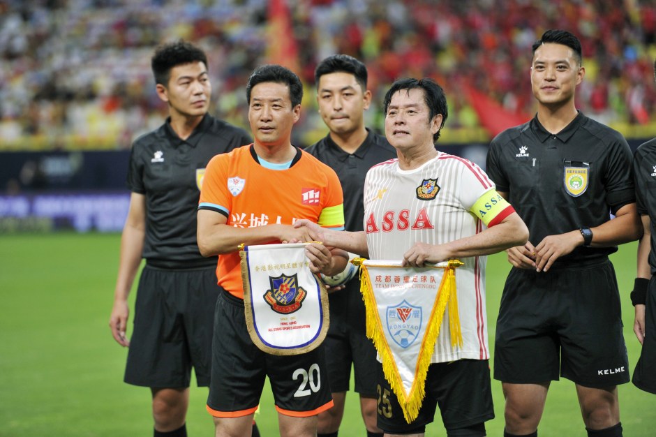 （转载）高铁为媒 成都与香港共赴“新蓝海”