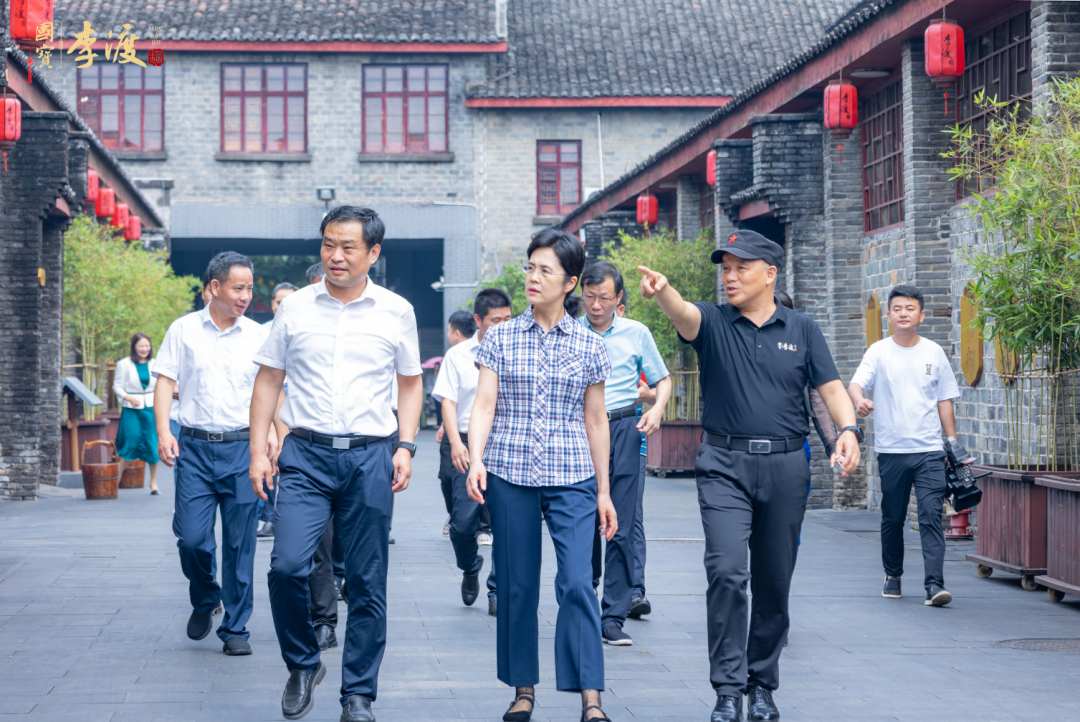 江西李渡：千年古镇酿美酒 乡村振兴勇争先_fororder_5-1