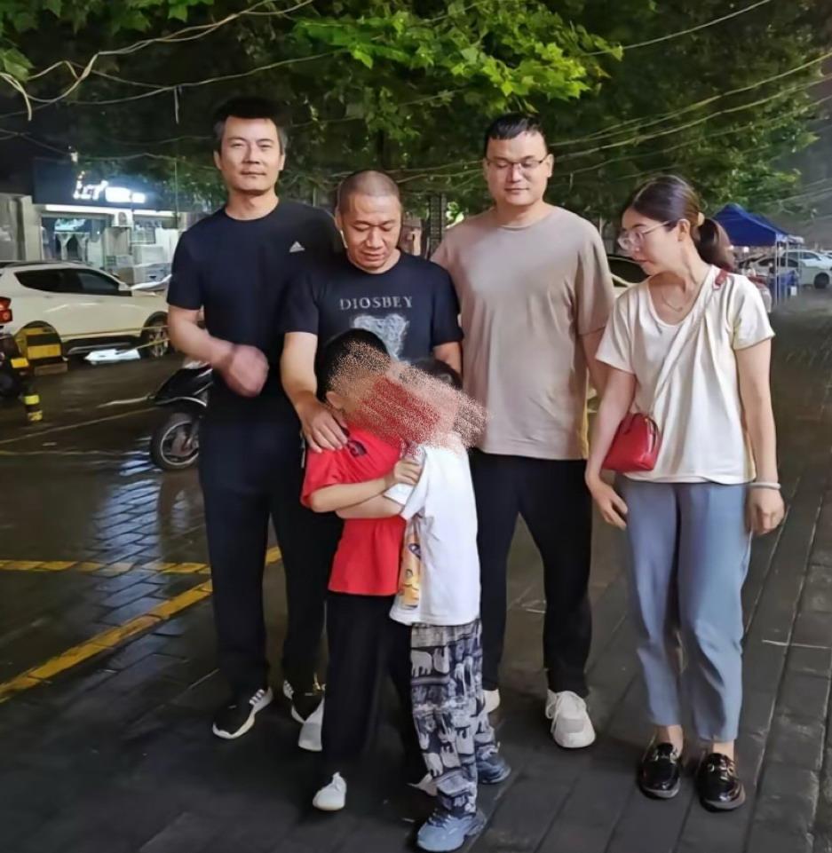 “好心人，你们在哪？” 落水获救的一家三口全网寻找救命恩人