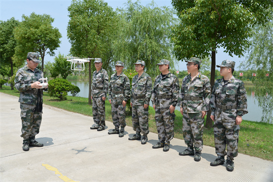 南通如东：无人机培育空中力量 “科技+”民兵助力乡村振兴_fororder_图片1