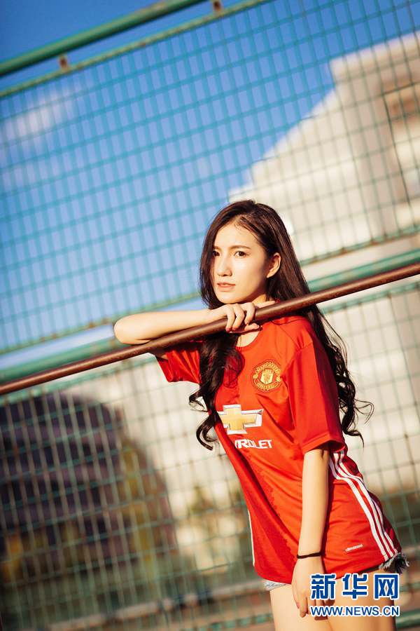 作为一名曼联球迷,本赛季穆里尼奥带领下的"红魔"重新又找回了强队的