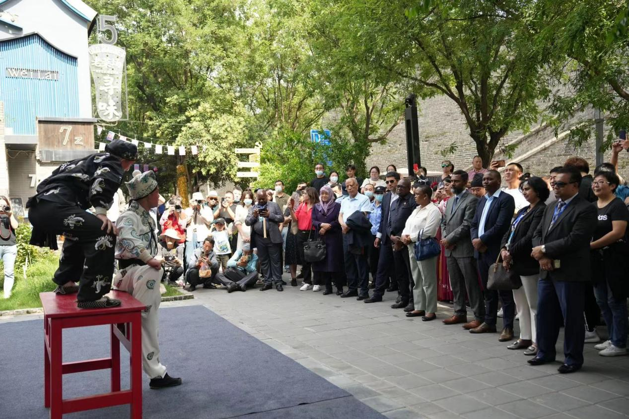 幸福城区 有口皆碑｜科创赋能 文化赋彩 驻华外交官感受魅力碑林_fororder_图片4