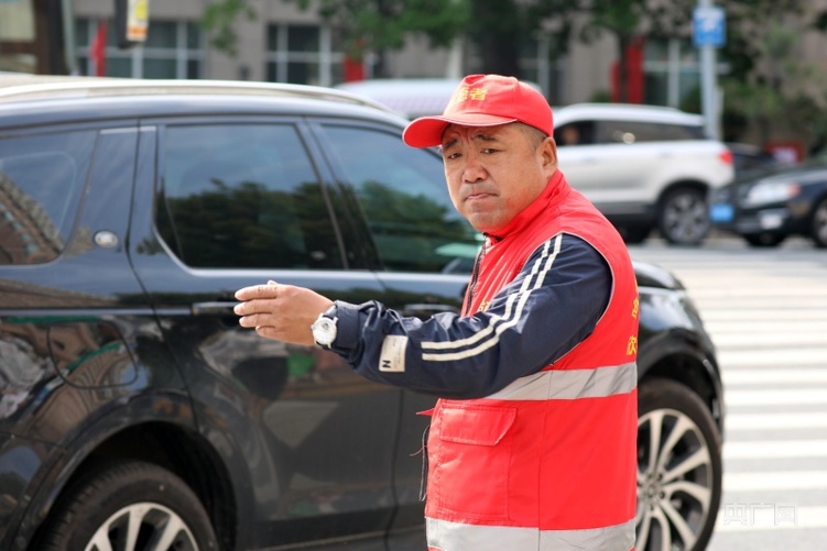 高考首日，这一波“高考表情”值得定格