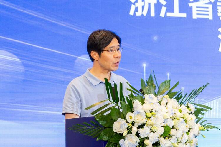 海亮教育管理集团当选浙江省中小学游泳分会主席单位