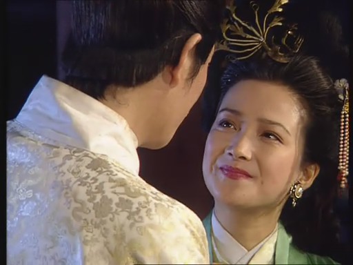 她是第一古典美女，为儿子不演戏，如今52岁美貌依旧