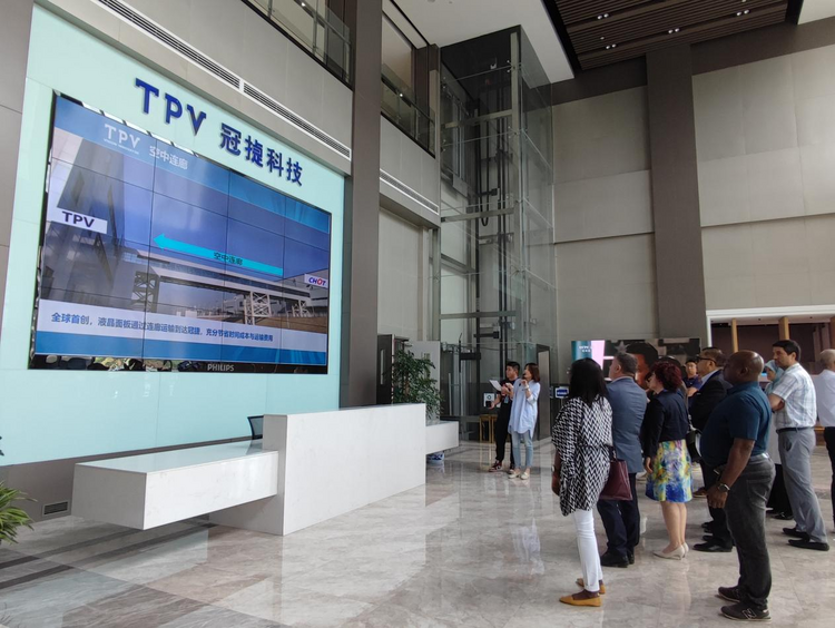 咸阳擦亮智造名片 外交官点赞“一带一路”项目成果_fororder_图片83