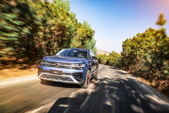 “满月”新途岳诚意满满 顶流高颜值SUV购车指南_fororder_image005