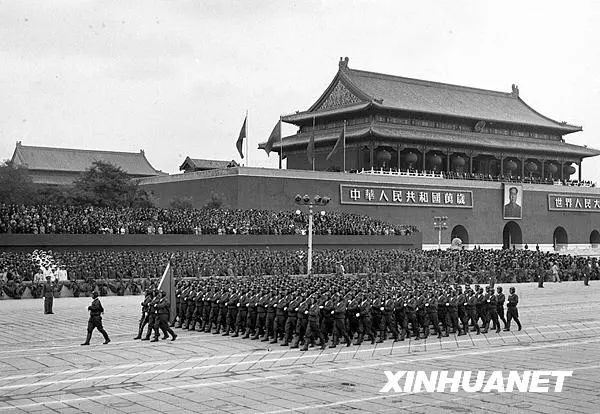 回顧新中國14次國慶閱兵，每個瞬間都是國人記憶中的經典