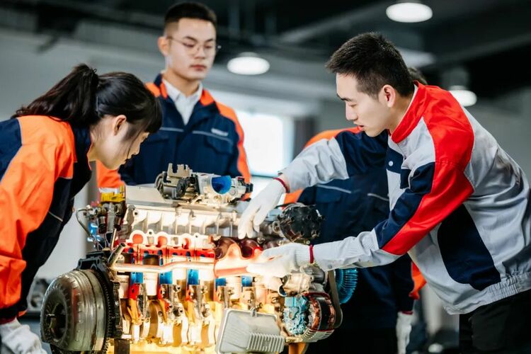 九个理由告诉你，为什么是吉利学院！_fororder_4