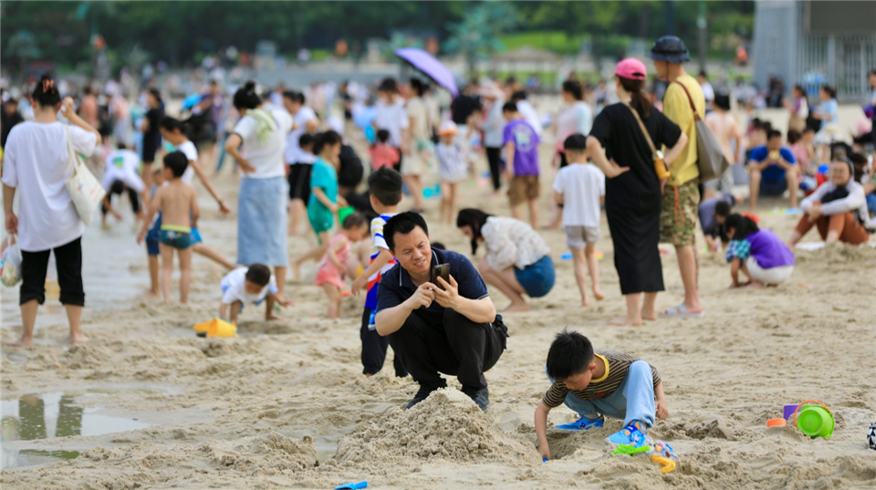 河南開封：戲水玩沙 享受夏日清涼_fororder_436030