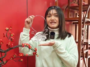 《印尼小姐姐在中国学习非遗技艺——制作畲族银器》_fororder_微信图片_20230710111334
