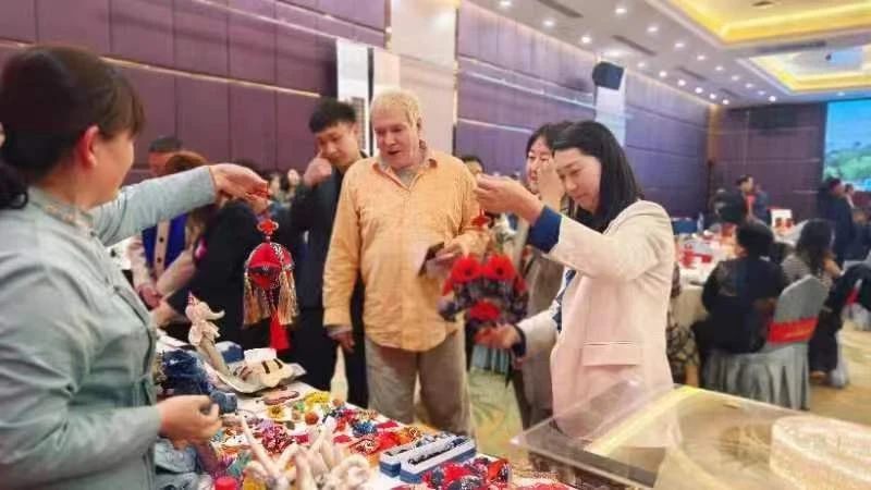 邯郸丛台区非遗传承人受邀参加“文化出海”活动_fororder_微信图片_20230613164101