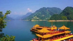 湖北宜昌——发展绿色航运 守护一江碧水