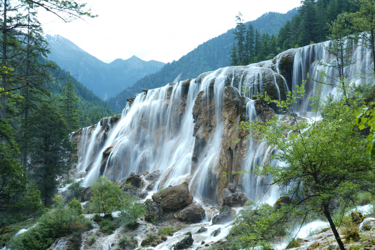 九寨沟美景 摄影 刘浪涛不仅如此,九寨沟处于藏,汉,羌,回等多民族文明