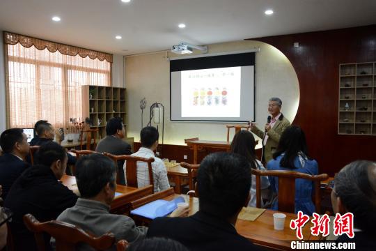 海峽兩岸茶文化課堂在福建漳州揭牌