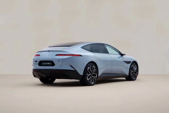 尺寸超过阿维塔11 阿维塔12纯电轿车曝光_fororder_image004