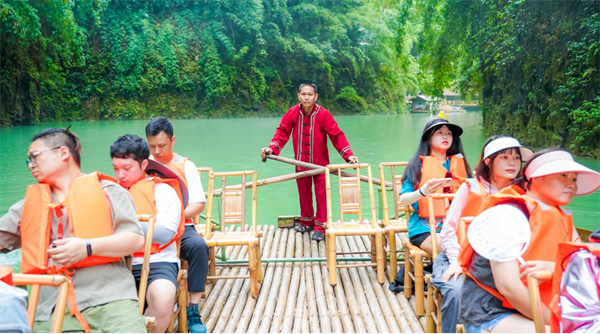 重慶彭水第三屆阿依河木葉潑水節已火熱開啟_fororder_圖片1