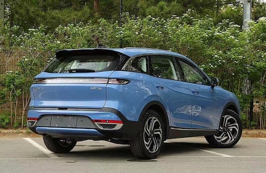 降低售价博销量 奔腾T90上市_fororder_image004